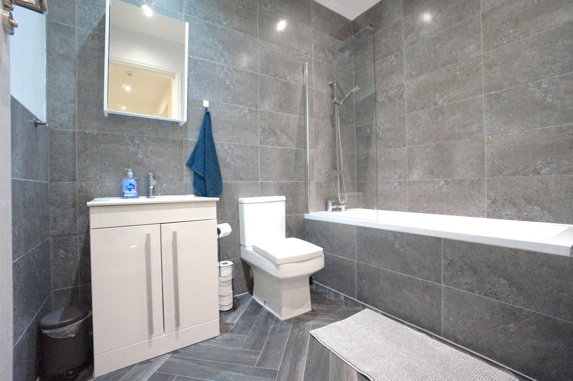 Premium Apartments Thatcham Broadway Dış mekan fotoğraf