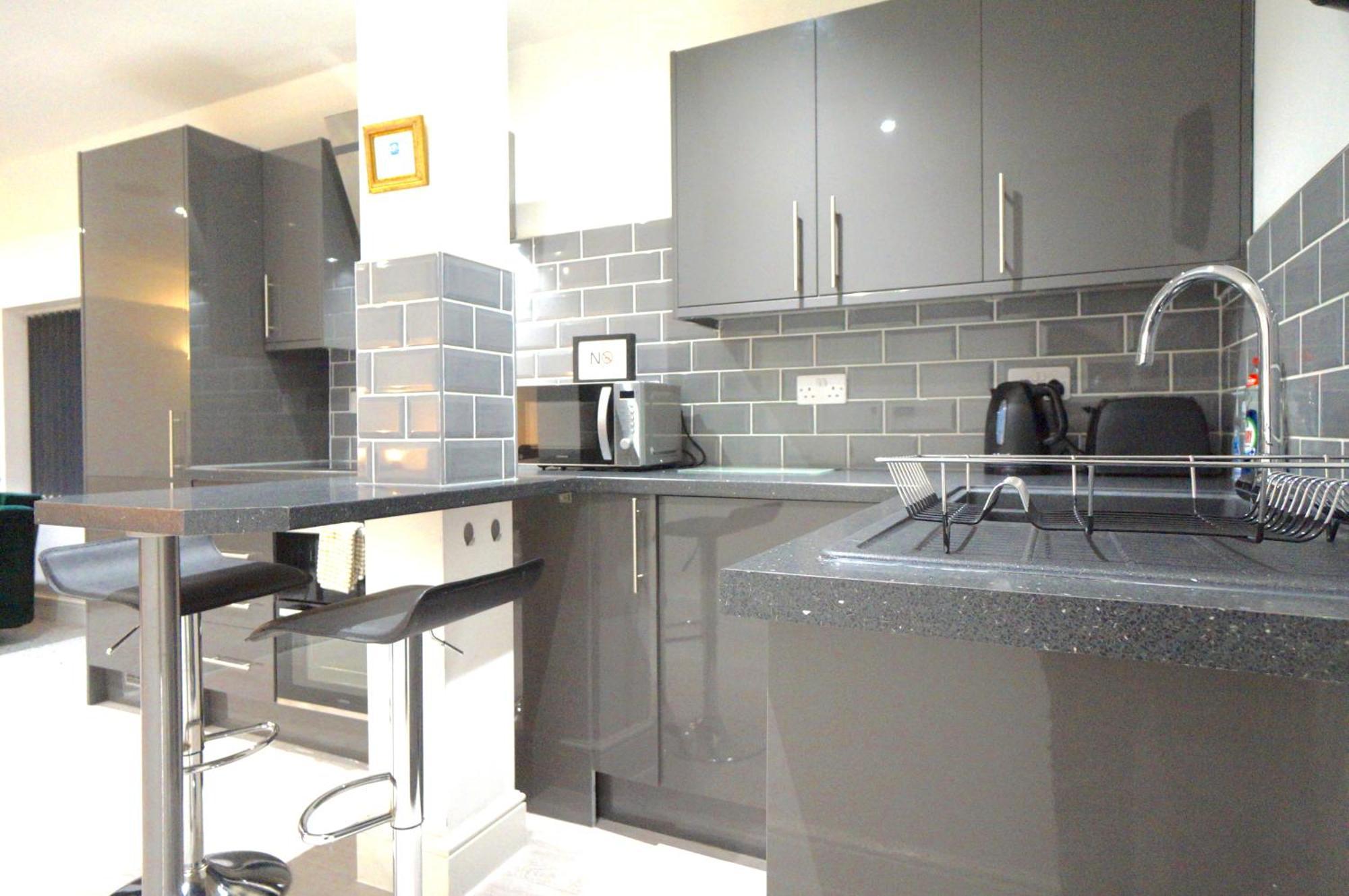 Premium Apartments Thatcham Broadway Dış mekan fotoğraf
